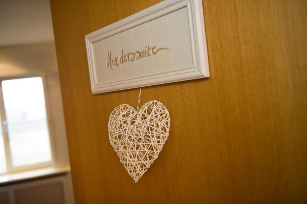 B&B Artiriacumhoeve Zedelgem Zimmer foto